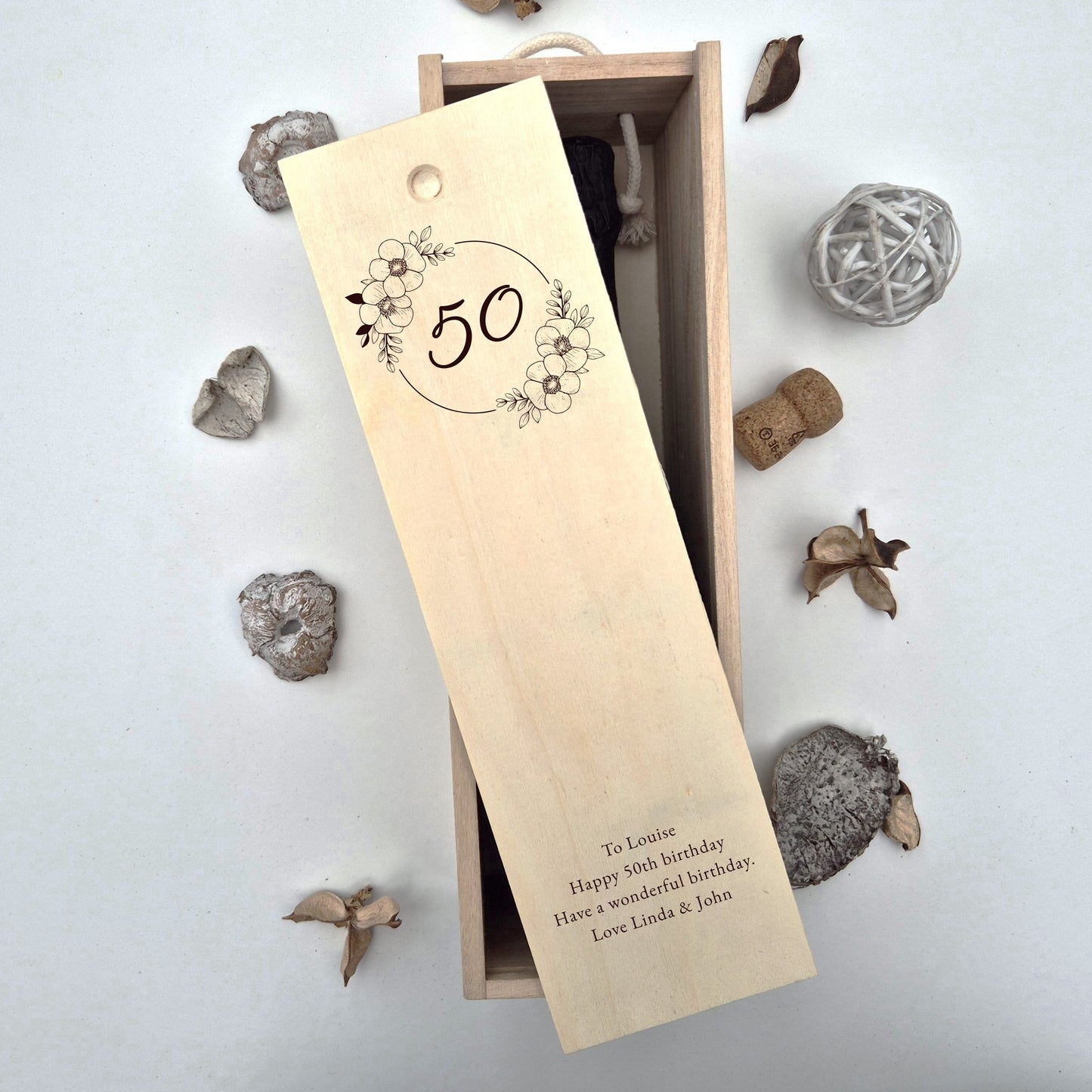 Personalised Champagne Gift Box – 50th Birthday wine box