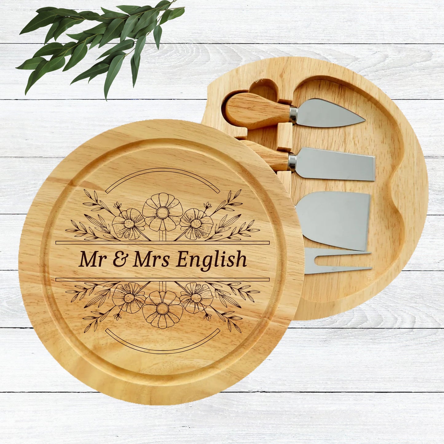 Personalised Cheese Board Gift Set – Custom Engraved Wood Cheese board gift set