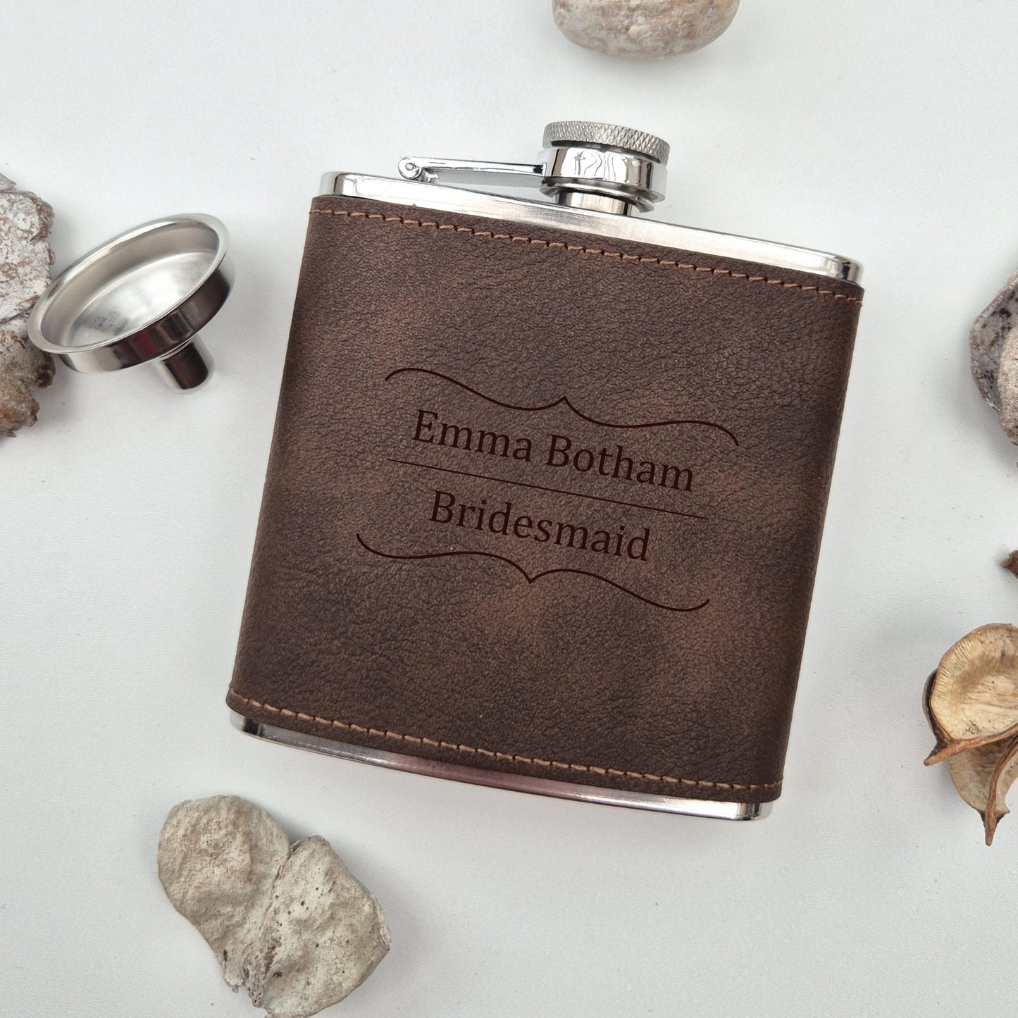 Personalised Hip Flask – Best Hip Flask for Whiskey Lovers | Wedding Party Hipster Flask Gift
