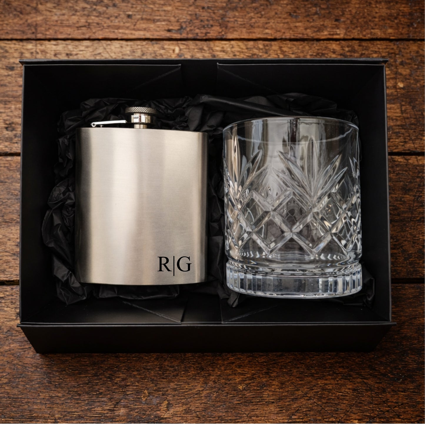 Personalised Hip Flask & Whisky Glass Set – Best Man Gift, Groomsman Gift, Father of the Bride Gift, Bridesmaid Gift